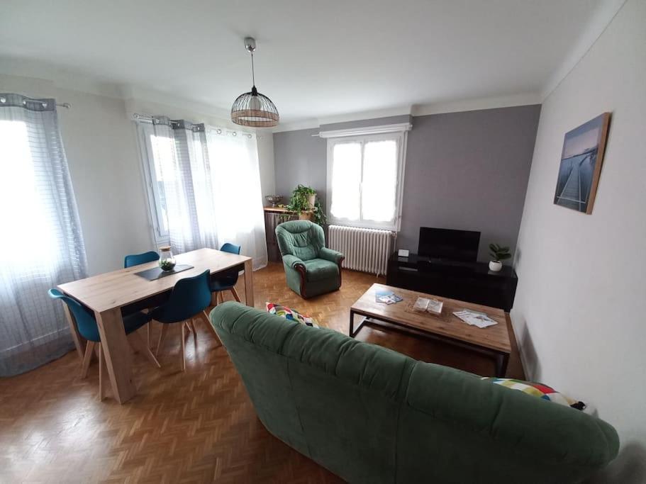 Appartement Dans Villa Pau Exterior foto